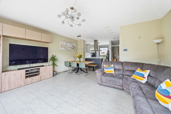 Medium property photo - Tom Navislaan 12, 2493 BN Den Haag